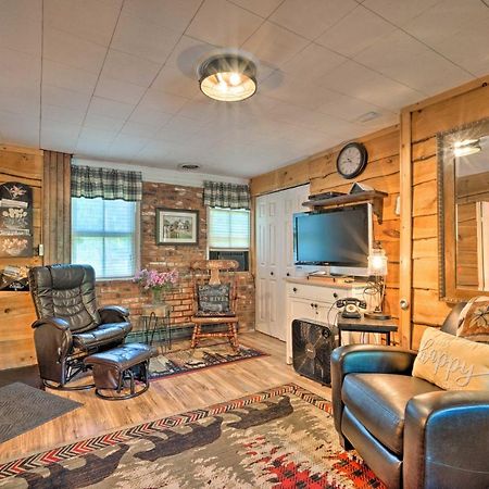 Adirondack Mountains Cottage Near Gore Mountain! Warrensburg Екстериор снимка
