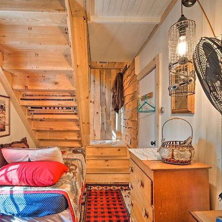 Adirondack Mountains Cottage Near Gore Mountain! Warrensburg Екстериор снимка