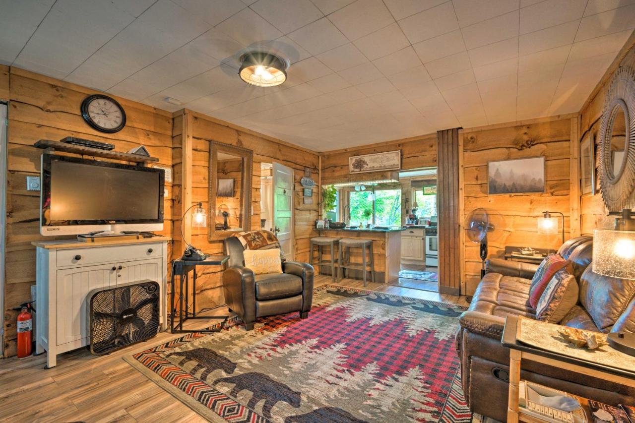 Adirondack Mountains Cottage Near Gore Mountain! Warrensburg Екстериор снимка