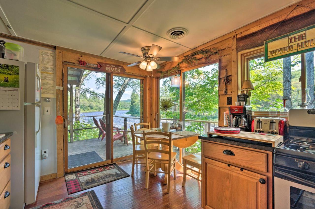 Adirondack Mountains Cottage Near Gore Mountain! Warrensburg Екстериор снимка