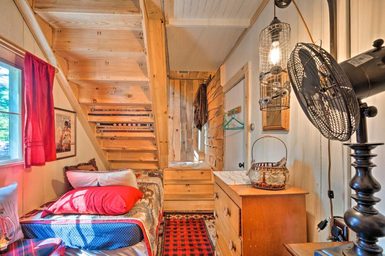 Adirondack Mountains Cottage Near Gore Mountain! Warrensburg Екстериор снимка
