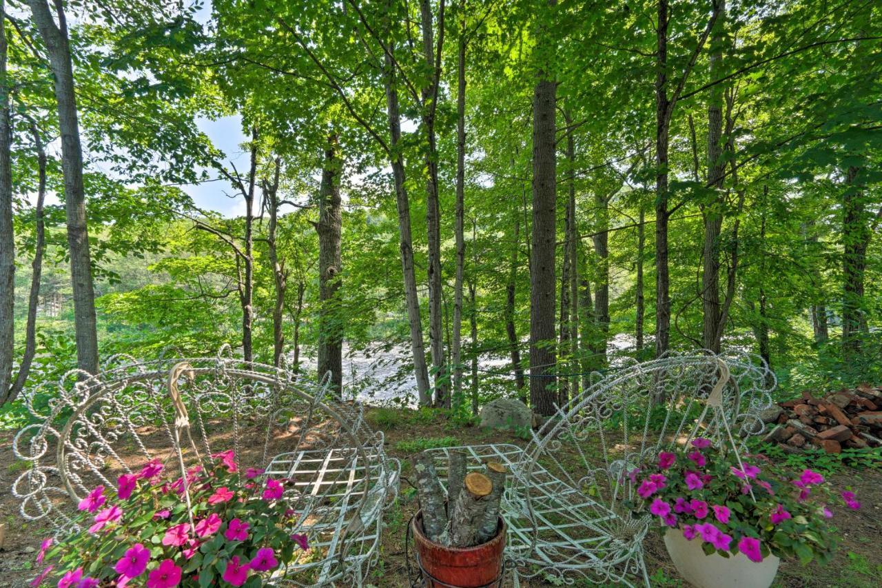 Adirondack Mountains Cottage Near Gore Mountain! Warrensburg Екстериор снимка