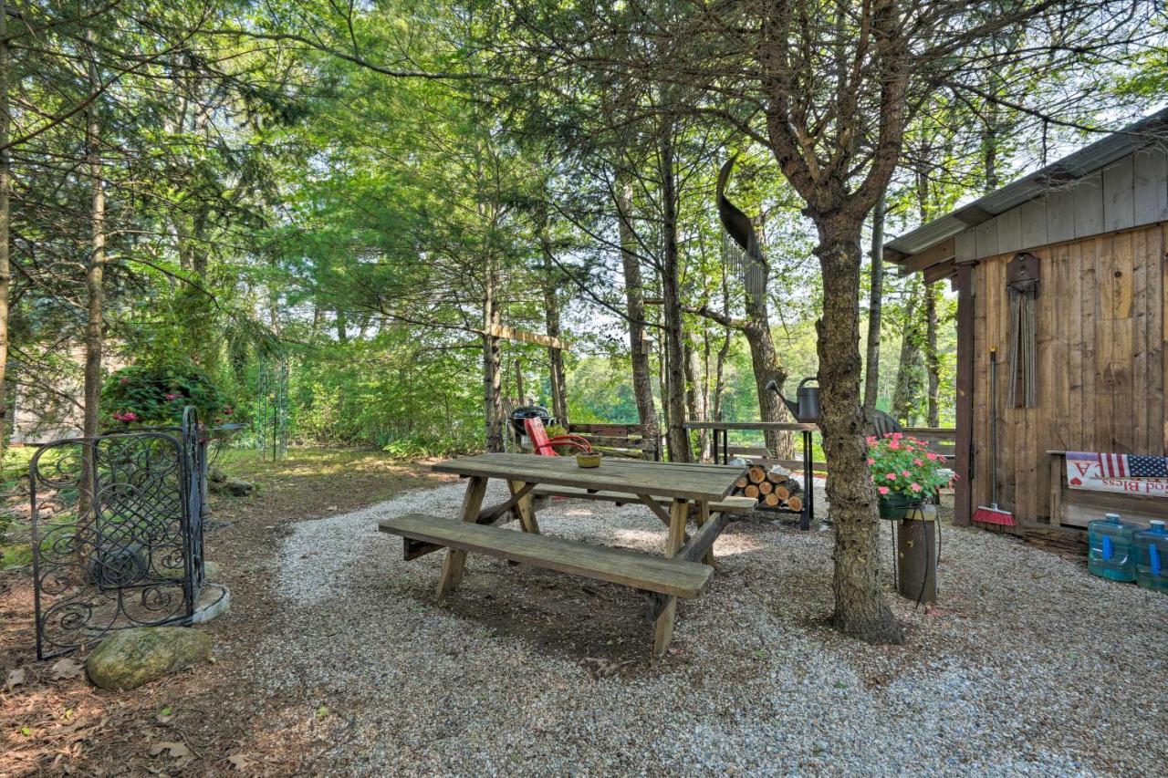 Adirondack Mountains Cottage Near Gore Mountain! Warrensburg Екстериор снимка